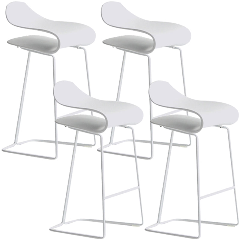 Nordic Simple Low Back Barstool Indoor Iron Tall Stool with Plastic Seat White 4 Piece Set Counter Stool(26"H) Clearhalo 'Bar Furniture' 'Bar Stools' 'bar_stools' 'furn' 'furn_bar_stools' 'furniture_bar_stools' 'Kitchen & Dining Furniture' 'kitchen&dining_furn' 'kitchen' 'kitchen_furn' Furniture' 4599304