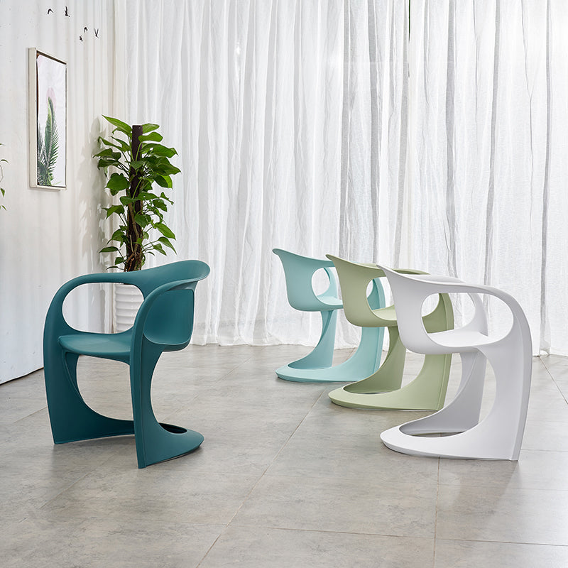 Scandinavian Plastic Dining Arm Chairs Solid Back Chair for Home Clearhalo ' kitchen&dining_furn' 'Dining Chairs' 'Dining Tables & Seating' 'dining_chair' 'furn' 'furn_dining_chair' 'Furniture' 'furniture_dining_chair' 'Kitchen & Dining Furniture' 'kitchen' 4600784