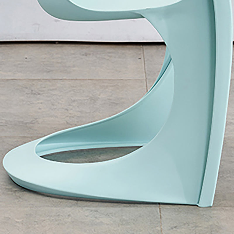 Scandinavian Plastic Dining Arm Chairs Solid Back Chair for Home Clearhalo ' kitchen&dining_furn' 'Dining Chairs' 'Dining Tables & Seating' 'dining_chair' 'furn' 'furn_dining_chair' 'Furniture' 'furniture_dining_chair' 'Kitchen & Dining Furniture' 'kitchen' 4600792