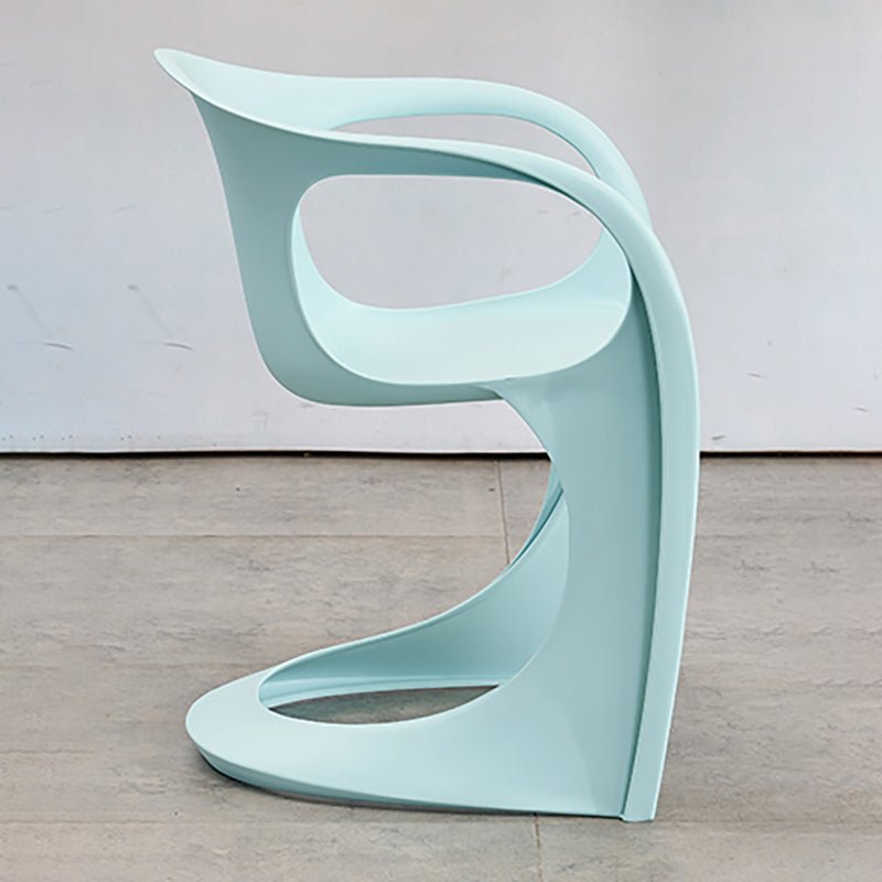 Scandinavian Plastic Dining Arm Chairs Solid Back Chair for Home Clearhalo ' kitchen&dining_furn' 'Dining Chairs' 'Dining Tables & Seating' 'dining_chair' 'furn' 'furn_dining_chair' 'Furniture' 'furniture_dining_chair' 'Kitchen & Dining Furniture' 'kitchen' 4600795