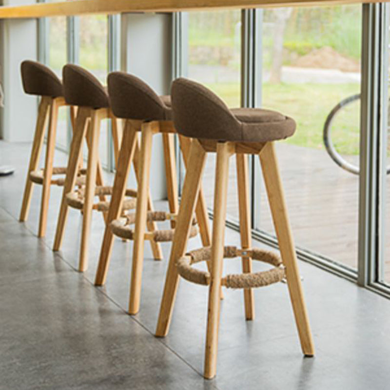 Contemporary Solid Wood Swivel Barstool Bristol Bar Stool with Footrest and Low Back Clearhalo 'Bar Furniture' 'Bar Stools' 'bar_stools' 'furn' 'furn_bar_stools' 'furniture_bar_stools' 'Kitchen & Dining Furniture' 'kitchen&dining_furn' 'kitchen' 'kitchen_furn' Furniture' 4611349