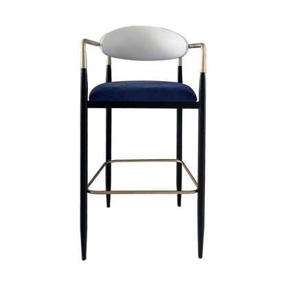 Contemporary Metal Bar Stools Indoor Barstool with Metal Legs and Low Back White 1 Piece Clearhalo 'Bar Furniture' 'Bar Stools' 'bar_stools' 'furn' 'furn_bar_stools' 'furniture_bar_stools' 'Kitchen & Dining Furniture' 'kitchen&dining_furn' 'kitchen' 'kitchen_furn' Furniture' 4611429
