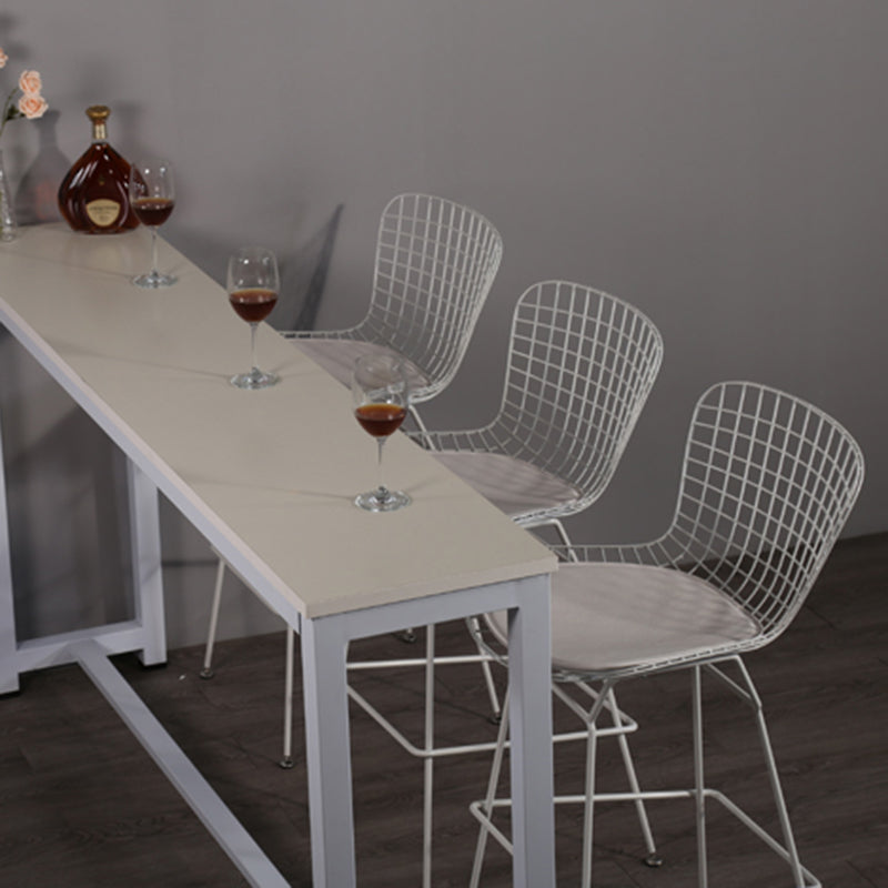 Contemporary Metal Barstools Indoor Bar Stool with Low Back and Footrest Clearhalo 'Bar Furniture' 'Bar Stools' 'bar_stools' 'furn' 'furn_bar_stools' 'furniture_bar_stools' 'Kitchen & Dining Furniture' 'kitchen&dining_furn' 'kitchen' 'kitchen_furn' Furniture' 4611467