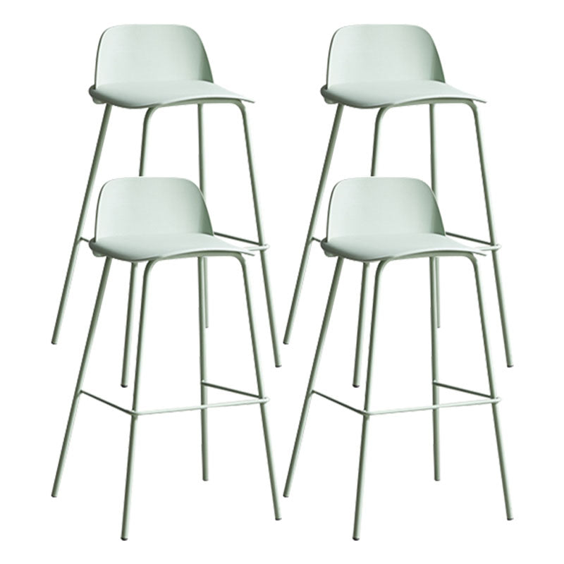 Contemporary Metal Plastic Barstool Bristol Bar Stool with Footrest and Low Back Gray-Green 4 Piece Set Clearhalo 'Bar Furniture' 'Bar Stools' 'bar_stools' 'furn' 'furn_bar_stools' 'furniture_bar_stools' 'Kitchen & Dining Furniture' 'kitchen&dining_furn' 'kitchen' 'kitchen_furn' Furniture' 4611700