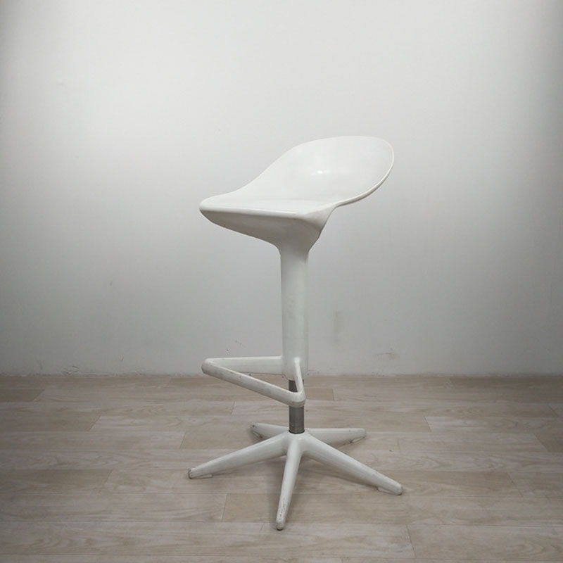 Living Room Modern Plastic Barstool Rotating Lifting Macron Bar Stool with Backrests Clearhalo 'Bar Furniture' 'Bar Stools' 'bar_stools' 'furn' 'furn_bar_stools' 'furniture_bar_stools' 'Kitchen & Dining Furniture' 'kitchen&dining_furn' 'kitchen' 'kitchen_furn' Furniture' 4611727