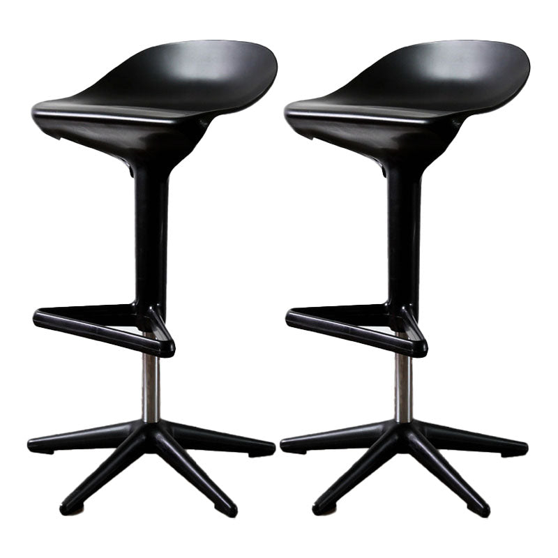 Living Room Modern Plastic Barstool Rotating Lifting Macron Bar Stool with Backrests Black 2 Piece Set Clearhalo 'Bar Furniture' 'Bar Stools' 'bar_stools' 'furn' 'furn_bar_stools' 'furniture_bar_stools' 'Kitchen & Dining Furniture' 'kitchen&dining_furn' 'kitchen' 'kitchen_furn' Furniture' 4611731