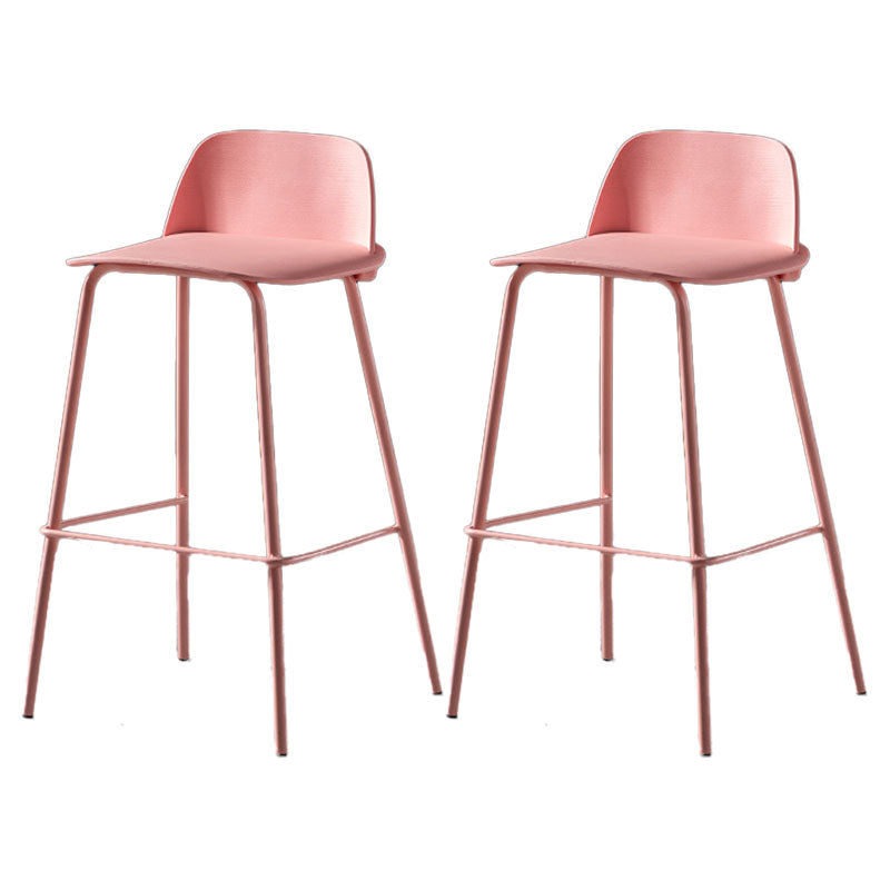 Contemporary Plastic Seats Macron Barstool Metal 4 Legs Bar Stool for Indoor Set of 2 Pink 2 Piece Set Counter Stool(26"H) Clearhalo 'Bar Furniture' 'Bar Stools' 'bar_stools' 'furn' 'furn_bar_stools' 'furniture_bar_stools' 'Kitchen & Dining Furniture' 'kitchen&dining_furn' 'kitchen' 'kitchen_furn' Furniture' 4611778