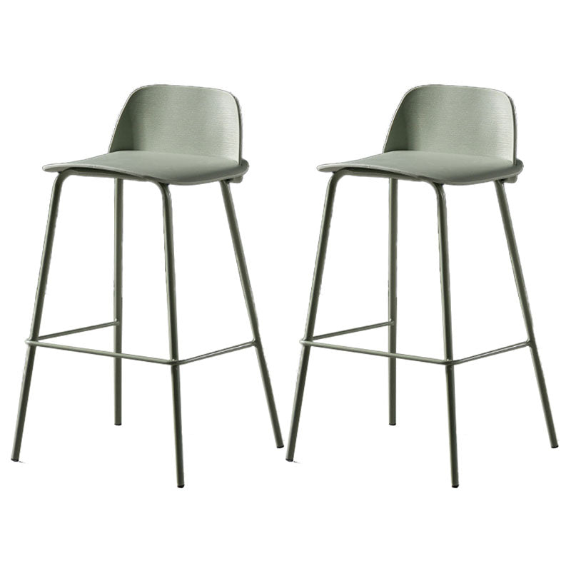 Contemporary Plastic Seats Macron Barstool Metal 4 Legs Bar Stool for Indoor Set of 2 Green 2 Piece Set Counter Stool(26"H) Clearhalo 'Bar Furniture' 'Bar Stools' 'bar_stools' 'furn' 'furn_bar_stools' 'furniture_bar_stools' 'Kitchen & Dining Furniture' 'kitchen&dining_furn' 'kitchen' 'kitchen_furn' Furniture' 4611790