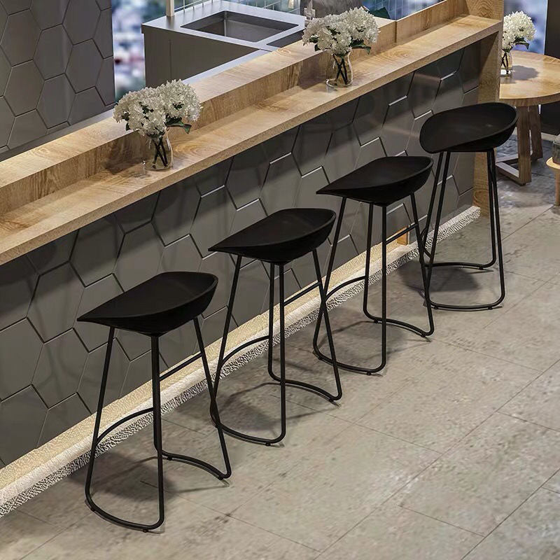 Scandinavian Style Bar-stool Iron Legs Bucket Seat Single Counter Stool for Kitchen Bar Clearhalo 'Bar Furniture' 'Bar Stools' 'bar_stools' 'furn' 'furn_bar_stools' 'furniture_bar_stools' 'Kitchen & Dining Furniture' 'kitchen&dining_furn' 'kitchen' 'kitchen_furn' Furniture' 4611807