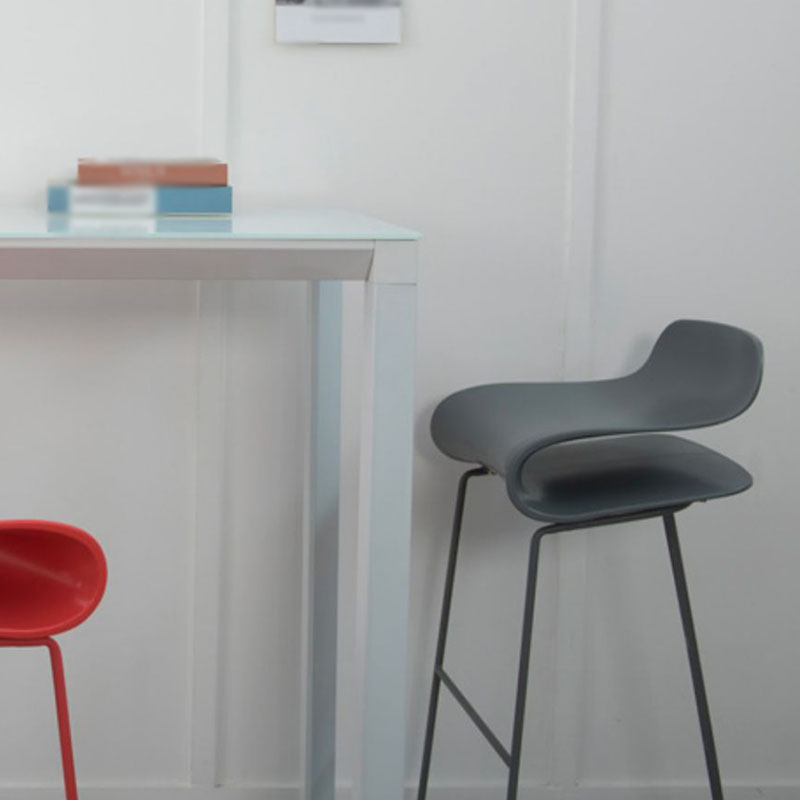 Nordic Stainless Steel Barstool Simple Indoor Tall Stool with Plastic Seat Clearhalo 'Bar Furniture' 'Bar Stools' 'bar_stools' 'furn' 'furn_bar_stools' 'furniture_bar_stools' 'Kitchen & Dining Furniture' 'kitchen&dining_furn' 'kitchen' 'kitchen_furn' Furniture' 4611893