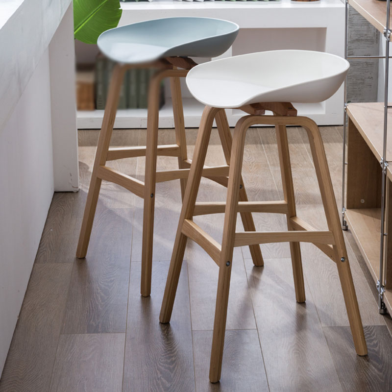 Nordic Wood Low Back Barstool Simple Indoor Tall Stool with Bucket Seat Clearhalo 'Bar Furniture' 'Bar Stools' 'bar_stools' 'furn' 'furn_bar_stools' 'furniture_bar_stools' 'Kitchen & Dining Furniture' 'kitchen&dining_furn' 'kitchen' 'kitchen_furn' Furniture' 4611951