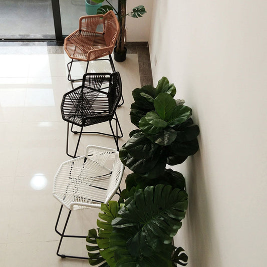 Modern Style Metal Bar Stool with Footrest and Low Back Balcony Lounge Bar Stool 30 Inch Clearhalo 'Bar Furniture' 'Bar Stools' 'bar_stools' 'furniture_bar_stools' 'Kitchen & Dining Furniture' 'kitchen&dining_furn' 'kitchen' 'kitchen_furn' Furniture' 4620120