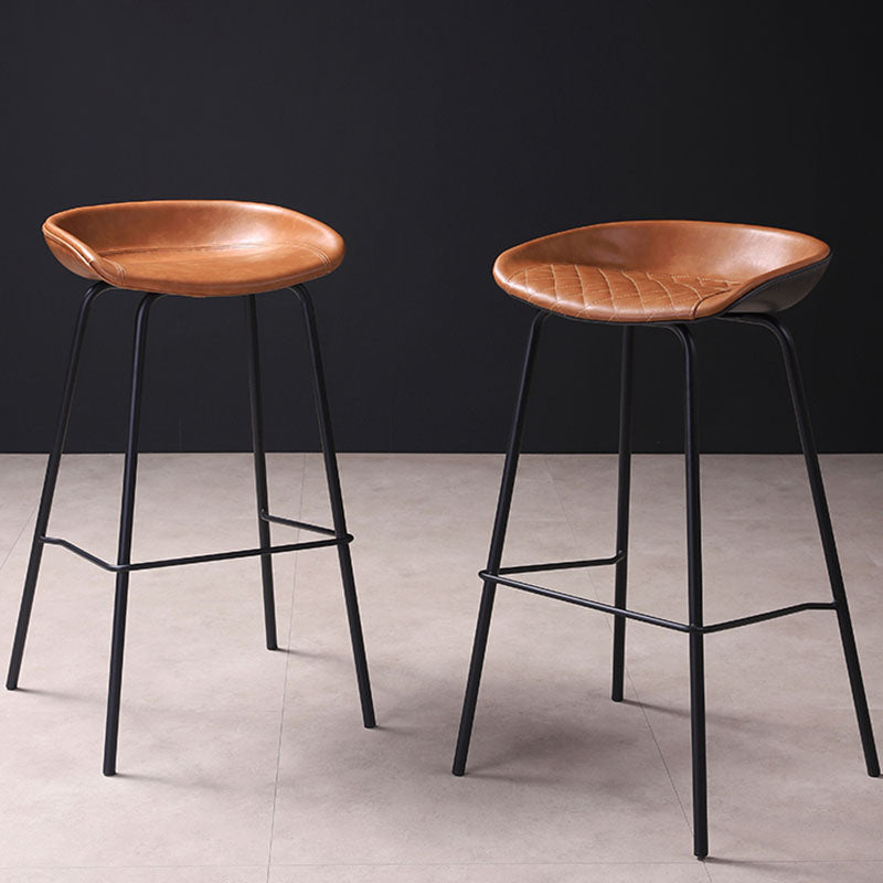 Leather Seat Barstool Industrial Metal Counter Stool with Low Back Clearhalo 'Bar Furniture' 'Bar Stools' 'bar_stools' 'furn' 'furn_bar_stools' 'furniture_bar_stools' 'Kitchen & Dining Furniture' 'kitchen&dining_furn' 'kitchen' 'kitchen_furn' Furniture' 4620500