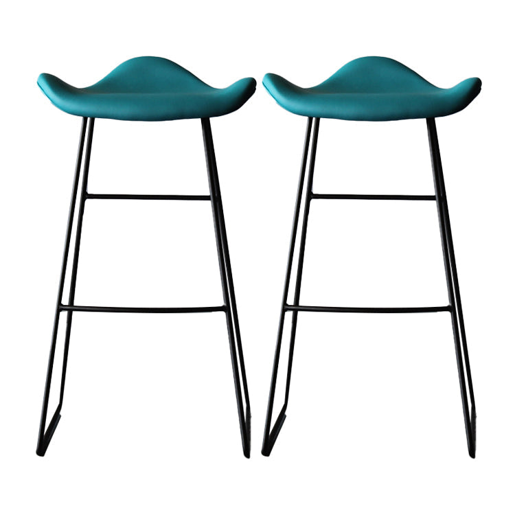 Industrial Style Metal Bar-stool Bucket Seat Sled Legs Counter Stool for Kitchen Bar Blue 2 Piece Set Clearhalo 'Bar Furniture' 'Bar Stools' 'bar_stools' 'furn' 'furn_bar_stools' 'furniture_bar_stools' 'Kitchen & Dining Furniture' 'kitchen&dining_furn' 'kitchen' 'kitchen_furn' Furniture' 4620720