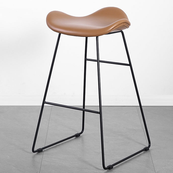 Industrial Style Metal Bar-stool Bucket Seat Sled Legs Counter Stool for Kitchen Bar Clearhalo 'Bar Furniture' 'Bar Stools' 'bar_stools' 'furn' 'furn_bar_stools' 'furniture_bar_stools' 'Kitchen & Dining Furniture' 'kitchen&dining_furn' 'kitchen' 'kitchen_furn' Furniture' 4620734