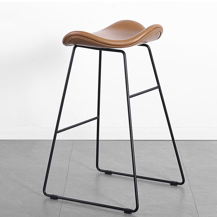 Industrial Style Metal Bar-stool Bucket Seat Sled Legs Counter Stool for Kitchen Bar Clearhalo 'Bar Furniture' 'Bar Stools' 'bar_stools' 'furn' 'furn_bar_stools' 'furniture_bar_stools' 'Kitchen & Dining Furniture' 'kitchen&dining_furn' 'kitchen' 'kitchen_furn' Furniture' 4620738