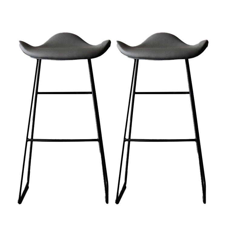 Industrial Style Metal Bar-stool Bucket Seat Sled Legs Counter Stool for Kitchen Bar Light Gray 2 Piece Set Clearhalo 'Bar Furniture' 'Bar Stools' 'bar_stools' 'furn' 'furn_bar_stools' 'furniture_bar_stools' 'Kitchen & Dining Furniture' 'kitchen&dining_furn' 'kitchen' 'kitchen_furn' Furniture' 4620745