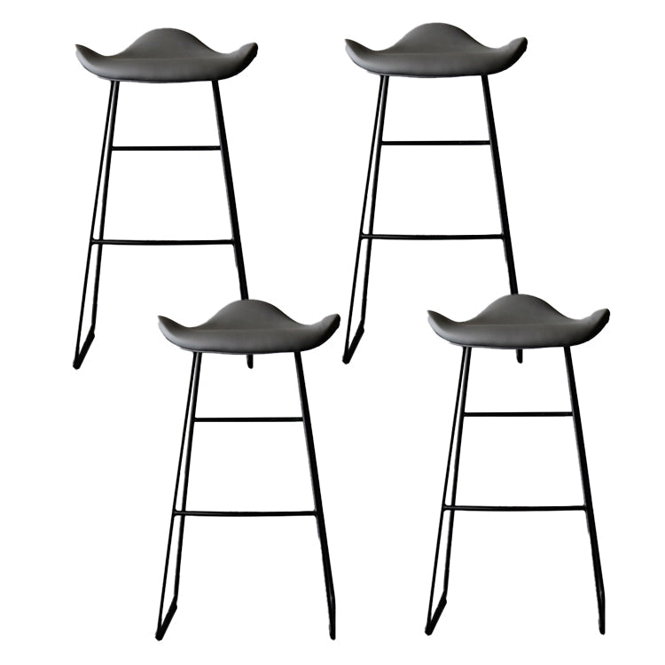 Industrial Style Metal Bar-stool Bucket Seat Sled Legs Counter Stool for Kitchen Bar Light Gray 4 Piece Set Clearhalo 'Bar Furniture' 'Bar Stools' 'bar_stools' 'furn' 'furn_bar_stools' 'furniture_bar_stools' 'Kitchen & Dining Furniture' 'kitchen&dining_furn' 'kitchen' 'kitchen_furn' Furniture' 4620746