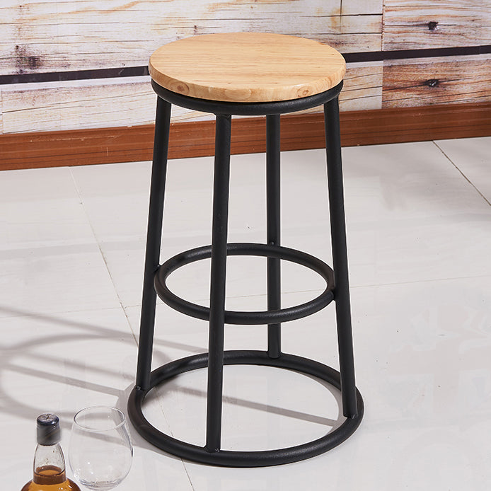 Modern Style Wood Bar Stool with Metal Footrest Round Bar Stool Beige 1 Piece Clearhalo 'Bar Furniture' 'Bar Stools' 'bar_stools' 'furn' 'furn_bar_stools' 'furniture_bar_stools' 'Kitchen & Dining Furniture' 'kitchen&dining_furn' 'kitchen' 'kitchen_furn' Furniture' 4639447