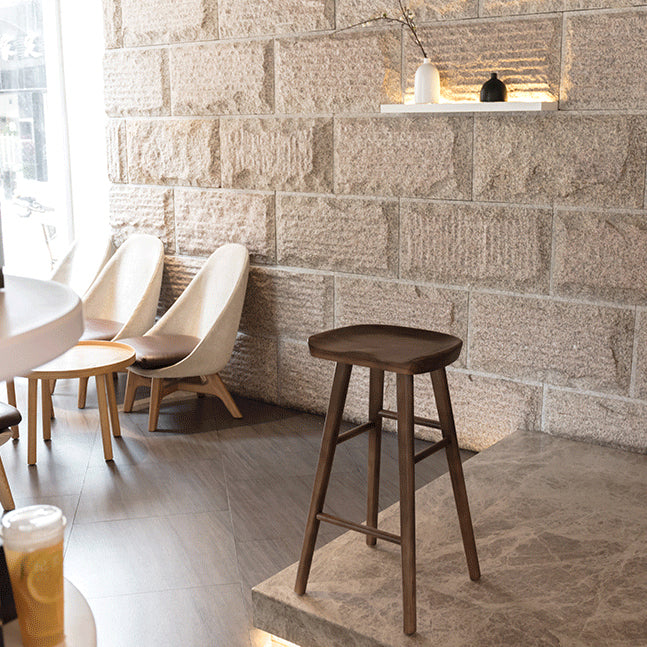 Modern Style Solid Wood Bar Stool with Footrest Living Room Simple Bar Stool 30-inches Clearhalo 'Bar Furniture' 'Bar Stools' 'bar_stools' 'furn' 'furn_bar_stools' 'furniture_bar_stools' 'Kitchen & Dining Furniture' 'kitchen&dining_furn' 'kitchen' 'kitchen_furn' Furniture' 4639818