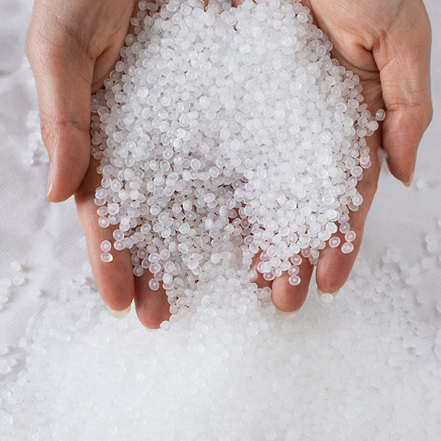 Plastic Scandinavian Dining Kitchen Room Chair Slat Back Arm Chair Clearhalo ' kitchen&dining_furn' 'Dining Chairs' 'Dining Tables & Seating' 'dining_chair' 'furn' 'furn_dining_chair' 'Furniture' 'furniture_dining_chair' 'Kitchen & Dining Furniture' 'kitchen' 4640926