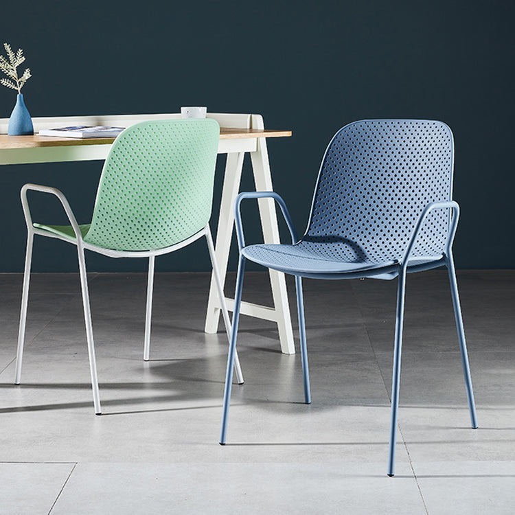 Modern Style Chair Dining Arm Chairs with Metal Legs for Kitchen Clearhalo ' kitchen&dining_furn' 'Dining Chairs' 'Dining Tables & Seating' 'dining_chair' 'furn' 'furn_dining_chair' 'Furniture' 'furniture_dining_chair' 'Kitchen & Dining Furniture' 'kitchen' 4641051