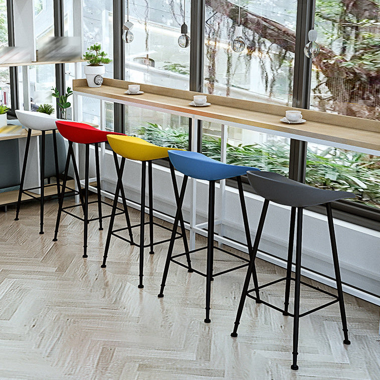 Industrial Style Bar-stool Bucket PP Seat Counter Stool for Kitchen Bar Clearhalo 'Bar Furniture' 'Bar Stools' 'bar_stools' 'furn' 'furn_bar_stools' 'furniture_bar_stools' 'Kitchen & Dining Furniture' 'kitchen&dining_furn' 'kitchen' 'kitchen_furn' Furniture' 4644629