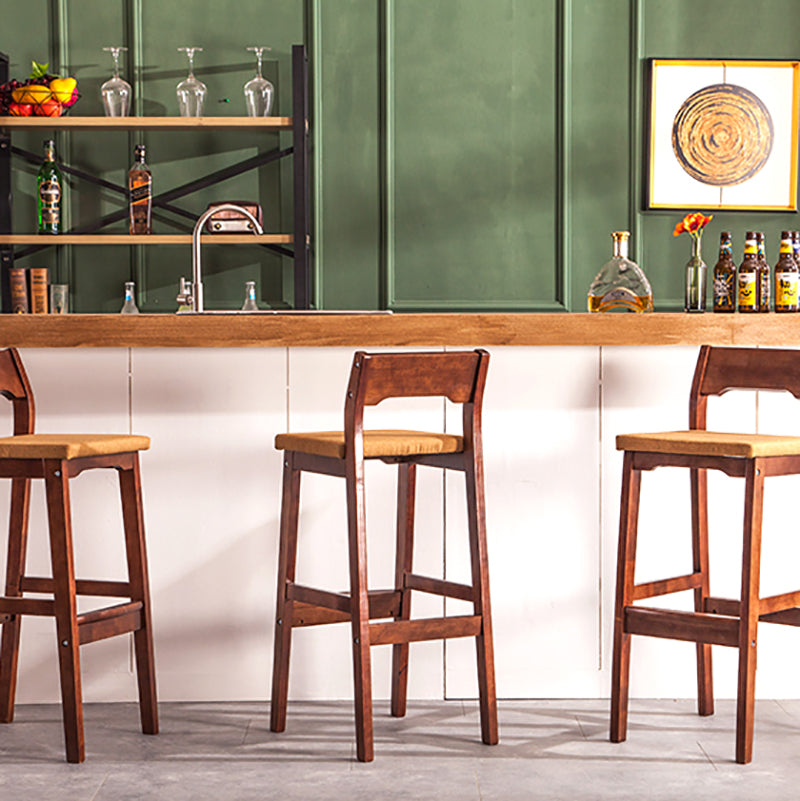 Contemporary Oak Wood Barstool Indoor Bar Stool with Low Back and Footrest Clearhalo 'Bar Furniture' 'Bar Stools' 'bar_stools' 'furn' 'furn_bar_stools' 'furniture_bar_stools' 'Kitchen & Dining Furniture' 'kitchen&dining_furn' 'kitchen' 'kitchen_furn' Furniture' 4653847