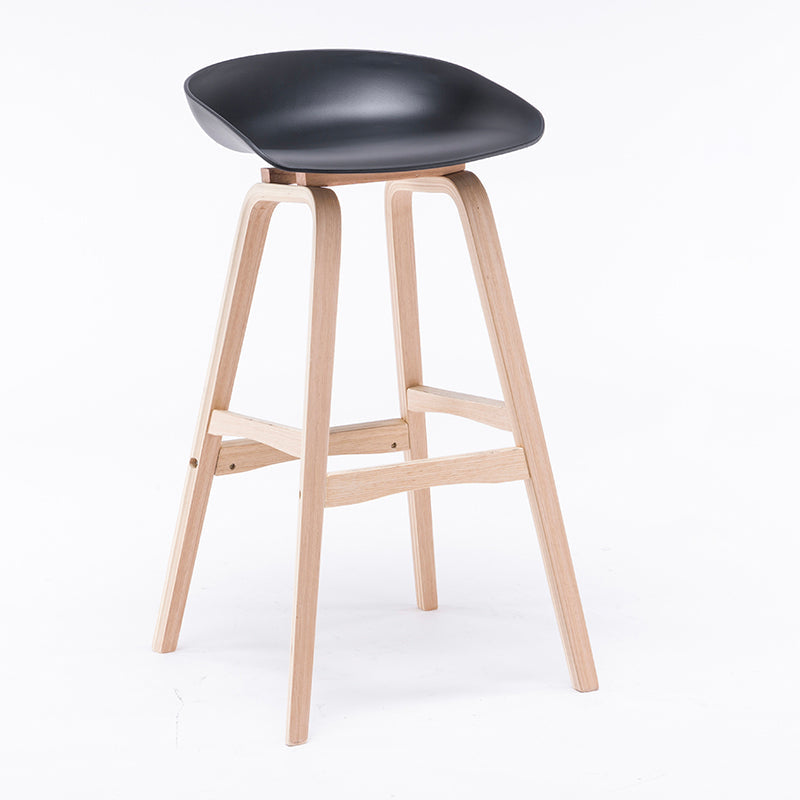 Contemporary Solid Wood Plastic Barstool Indoor Bar Stool with Low Back Black 1 Piece Clearhalo 'Bar Furniture' 'Bar Stools' 'bar_stools' 'furn' 'furn_bar_stools' 'furniture_bar_stools' 'Kitchen & Dining Furniture' 'kitchen&dining_furn' 'kitchen' 'kitchen_furn' Furniture' 4653901