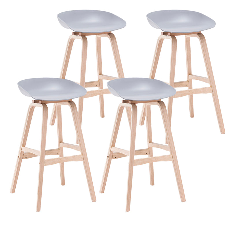 Contemporary Solid Wood Plastic Barstool Indoor Bar Stool with Low Back Light Gray 4 Piece Set Clearhalo 'Bar Furniture' 'Bar Stools' 'bar_stools' 'furn' 'furn_bar_stools' 'furniture_bar_stools' 'Kitchen & Dining Furniture' 'kitchen&dining_furn' 'kitchen' 'kitchen_furn' Furniture' 4653927