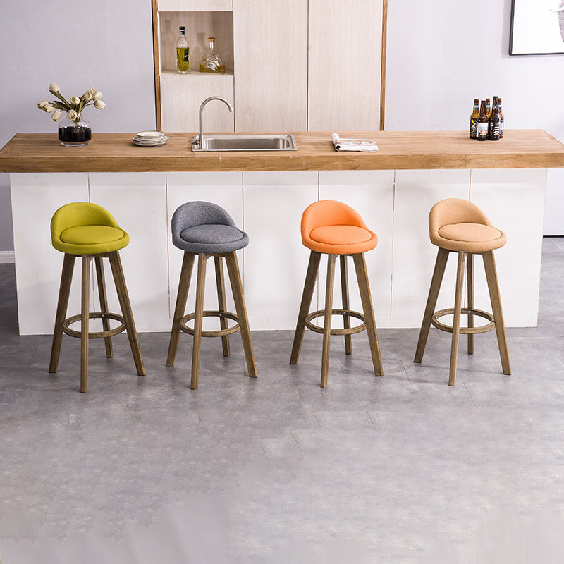 Contemporary Solid Wood Barstools Indoor Bar Stool with Footrest and Low Back Clearhalo 'Bar Furniture' 'Bar Stools' 'bar_stools' 'furn' 'furn_bar_stools' 'furniture_bar_stools' 'Kitchen & Dining Furniture' 'kitchen&dining_furn' 'kitchen' 'kitchen_furn' Furniture' 4653937