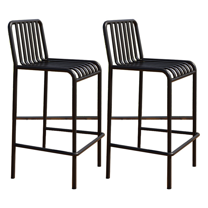 Iron Outdoor Counter Stools Industrial Low Back Bar Stools with Square Seat Black 2 Piece Set Clearhalo 'Bar Furniture' 'Bar Stools' 'bar_stools' 'furn' 'furn_bar_stools' 'furniture_bar_stools' 'Kitchen & Dining Furniture' 'kitchen&dining_furn' 'kitchen' 'kitchen_furn' Furniture' 4654305