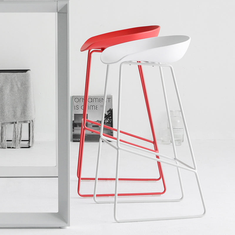 Nordic Indoor Low Back Barstool Simple Iron Tall Stool with Plastic Seat Clearhalo 'Bar Furniture' 'Bar Stools' 'bar_stools' 'furn' 'furn_bar_stools' 'furniture_bar_stools' 'Kitchen & Dining Furniture' 'kitchen&dining_furn' 'kitchen' 'kitchen_furn' Furniture' 4654367