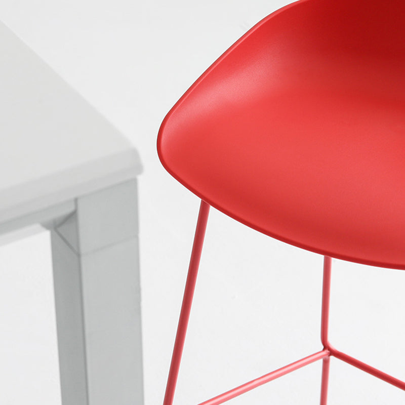 Nordic Indoor Low Back Barstool Simple Iron Tall Stool with Plastic Seat Clearhalo 'Bar Furniture' 'Bar Stools' 'bar_stools' 'furn' 'furn_bar_stools' 'furniture_bar_stools' 'Kitchen & Dining Furniture' 'kitchen&dining_furn' 'kitchen' 'kitchen_furn' Furniture' 4654381
