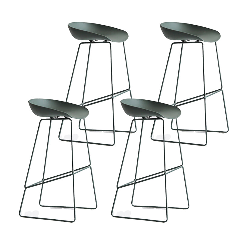 Nordic Indoor Low Back Barstool Simple Iron Tall Stool with Plastic Seat Green 4 Piece Set Clearhalo 'Bar Furniture' 'Bar Stools' 'bar_stools' 'furn' 'furn_bar_stools' 'furniture_bar_stools' 'Kitchen & Dining Furniture' 'kitchen&dining_furn' 'kitchen' 'kitchen_furn' Furniture' 4654395