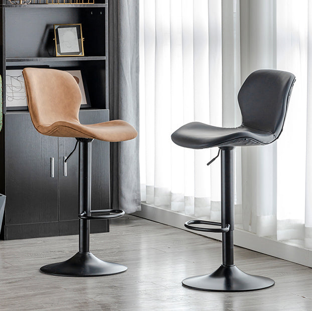 Contemporary Leather Adjustable Height Barstool Indoor Bar Stool with Low Back Clearhalo 'Bar Furniture' 'Bar Stools' 'bar_stools' 'furn' 'furn_bar_stools' 'furniture_bar_stools' 'Kitchen & Dining Furniture' 'kitchen&dining_furn' 'kitchen' 'kitchen_furn' Furniture' 4654705