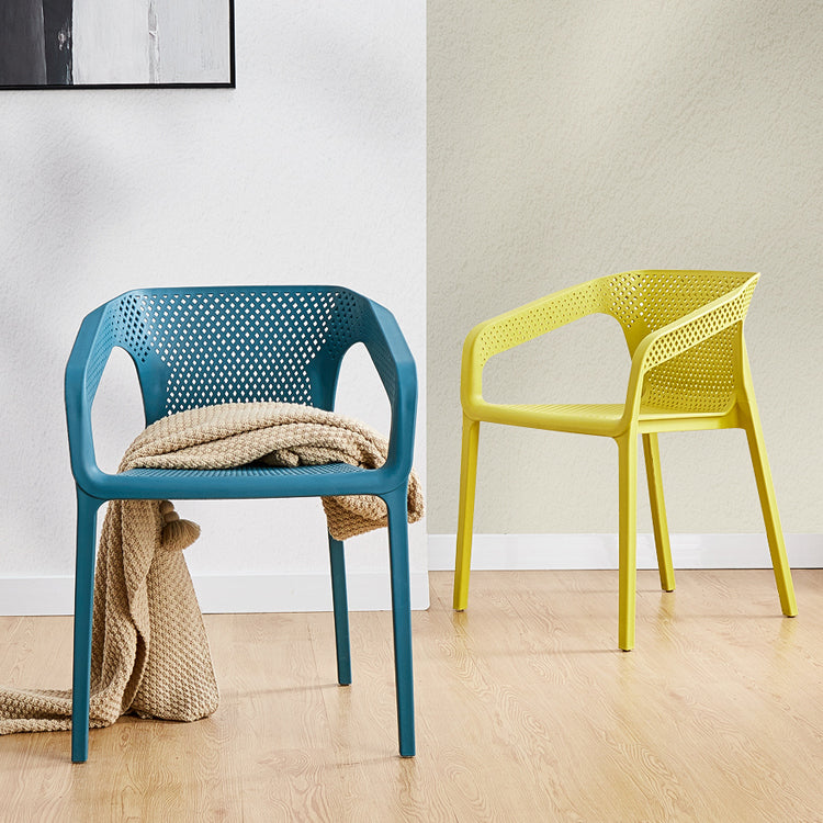 Modern Restaurant Solid Back Arm Chair Matte Finish Plastic Dining Chair Clearhalo ' kitchen&dining_furn' 'Dining Chairs' 'Dining Tables & Seating' 'dining_chair' 'Furniture' 'furniture_dining_chair' 'Kitchen & Dining Furniture' 'kitchen' 4655446