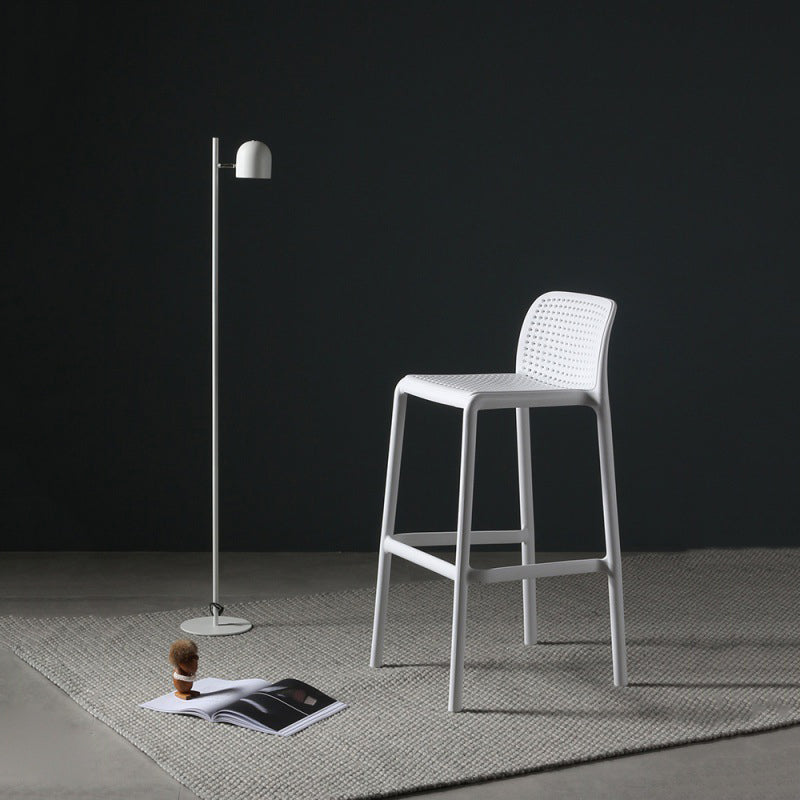 Plastic Scandinavian Kitchen Dining Room Stool Low Back Armless Bar Stool Clearhalo 'Bar Furniture' 'Bar Stools' 'bar_stools' 'furniture_bar_stools' 'Kitchen & Dining Furniture' 'kitchen&dining_furn' 'kitchen' 'kitchen_furn' Furniture' 4665187