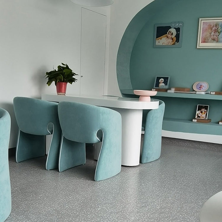 Designer Style Coffee Shop Velvet Arm Chair Matte Finish Solid Back Dining Chair Clearhalo ' kitchen&dining_furn' 'Dining Chairs' 'Dining Tables & Seating' 'dining_chair' 'furn' 'furn_dining_chair' 'Furniture' 'furniture_dining_chair' 'Kitchen & Dining Furniture' 'kitchen' 4666516