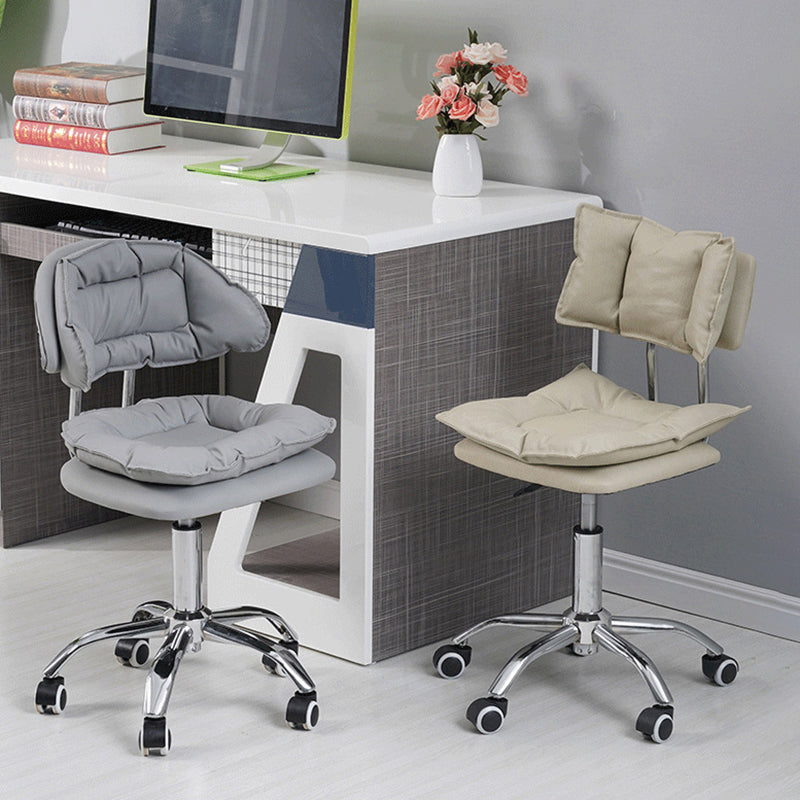 Leather Swivel Adjustable Height Bar Stool Matte Finish Home Low Back Stool Clearhalo 'Bar Furniture' 'Bar Stools' 'bar_stools' 'furn' 'furn_bar_stools' 'furniture_bar_stools' 'Kitchen & Dining Furniture' 'kitchen&dining_furn' 'kitchen' 'kitchen_furn' Furniture' 4692258