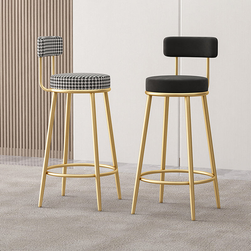 Scandinavian Design Upholstered Armless Stools for Home Low Back Barstools with Metal Legs Clearhalo 'Bar Furniture' 'Bar Stools' 'bar_stools' 'furn' 'furn_bar_stools' 'furniture_bar_stools' 'Kitchen & Dining Furniture' 'kitchen&dining_furn' 'kitchen' 'kitchen_furn' Furniture' 4692312