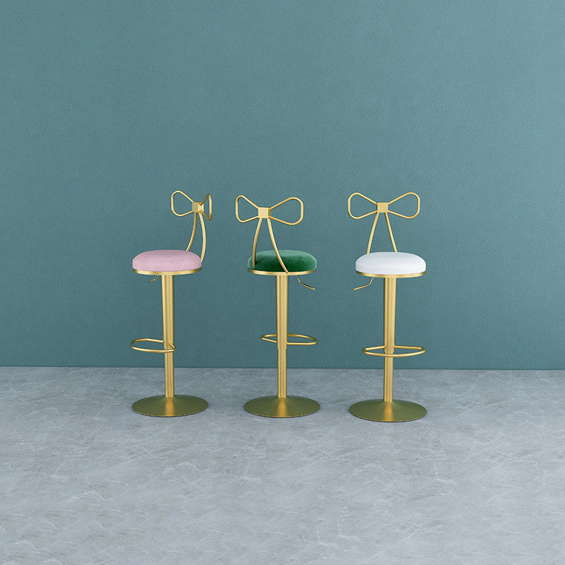 Contemporary Metal Bar and Counter Stool Low Back Stool with Pedestal Base in Gold Clearhalo 'Bar Furniture' 'Bar Stools' 'bar_stools' 'furn' 'furn_bar_stools' 'Furniture' 'furniture_bar_stools' 'Kitchen & Dining Furniture' 4706046