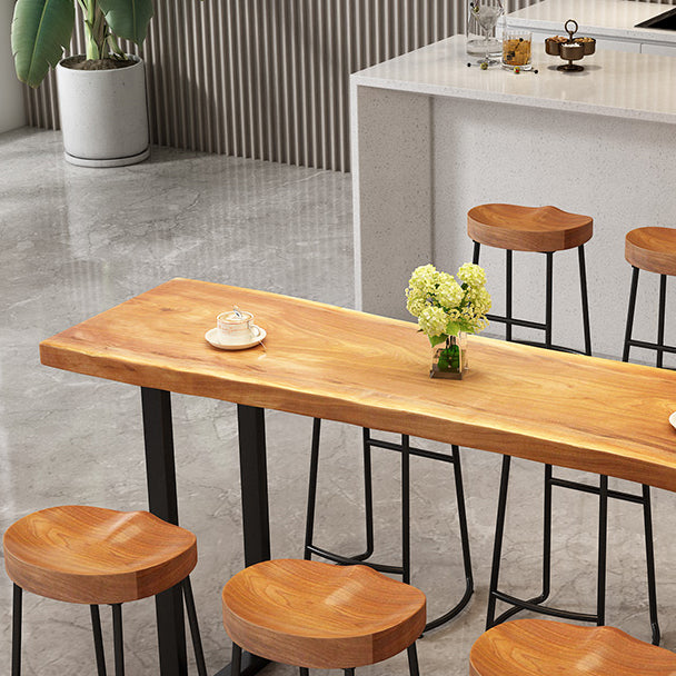 Brown Modern Style Specialty Bar Table Solid Wood and Iron Coffee Shop Bar Table Clearhalo 'Bar Furniture' 'Bar Tables' 'bar_tables' 'furn' 'furn_bar_tables' 'Furniture' 'furniture_bar_tables' 'Kitchen & Dining Furniture' 4729586