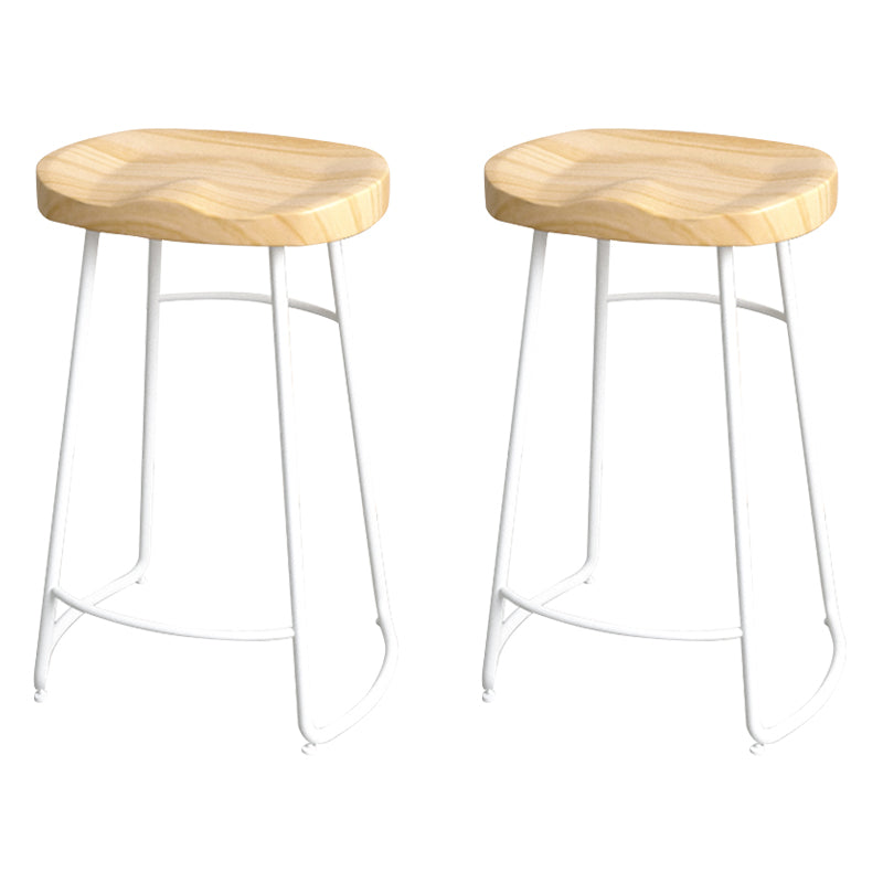 Modern Style Metal Bar Stool with Footrest Milk Tea Shop Bar Stool 30- Inches White 2 Piece Set Counter Stool(26"H) Clearhalo 'Bar Furniture' 'Bar Stools' 'bar_stools' 'furn' 'furn_bar_stools' 'Furniture' 'furniture_bar_stools' 'Kitchen & Dining Furniture' 4729730