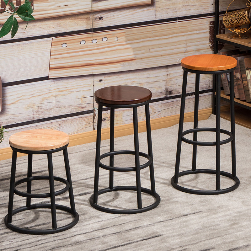 Modern Style Iron Bar Stool With Footrest Game Hall Bar Stool 30-inches Clearhalo 'Bar Furniture' 'Bar Stools' 'bar_stools' 'furn' 'furn_bar_stools' 'Furniture' 'furniture_bar_stools' 'Kitchen & Dining Furniture' 4729747