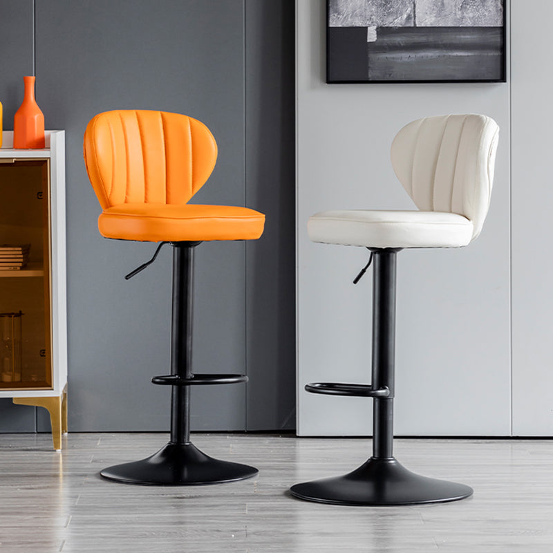 Contemporary Leather Swivel Barstool Indoor Bar Stool with Iron Legs and Low Back Clearhalo 'Bar Furniture' 'Bar Stools' 'bar_stools' 'furn' 'furn_bar_stools' 'Furniture' 'furniture_bar_stools' 'Kitchen & Dining Furniture' 4730121
