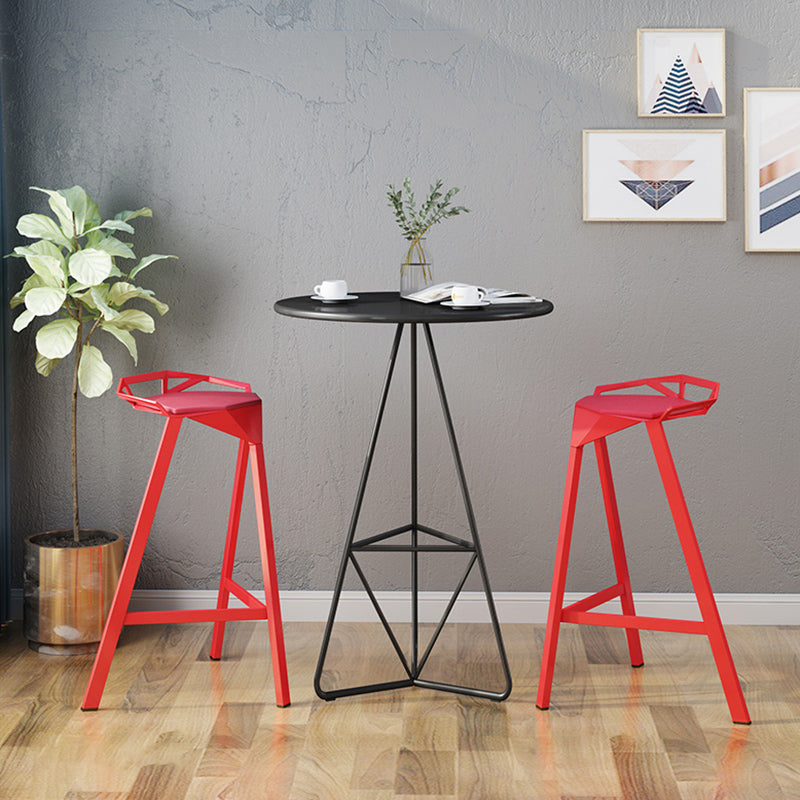 Industrial Stackable Iron Counter Stools Low Back 3 Legs Bar Stools with Footrest Clearhalo 'Bar Furniture' 'Bar Stools' 'bar_stools' 'furn' 'furn_bar_stools' 'Furniture' 'furniture_bar_stools' 'Kitchen & Dining Furniture' 4730356