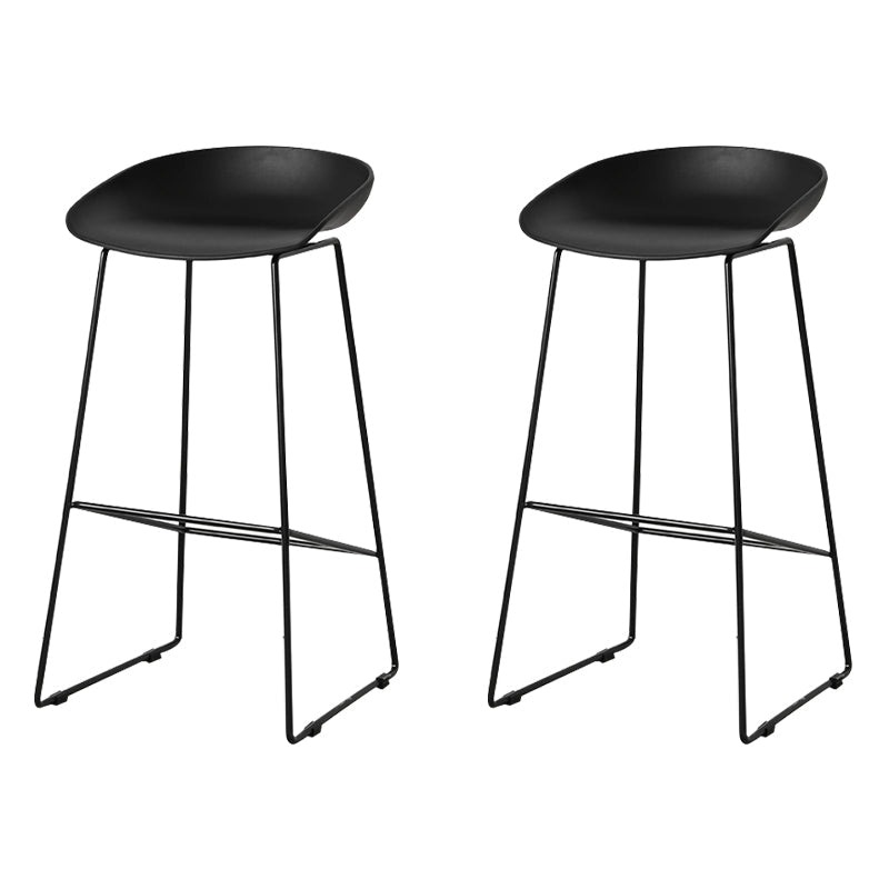 Scandinavian Style Bar-stool with Sled Legs Bucket Seat Counter Stool for Kitchen Bar Black 2 Piece Set Bar Stool(30"H) Clearhalo 'Bar Furniture' 'Bar Stools' 'bar_stools' 'furn' 'furn_bar_stools' 'Furniture' 'furniture_bar_stools' 'Kitchen & Dining Furniture' 4730668
