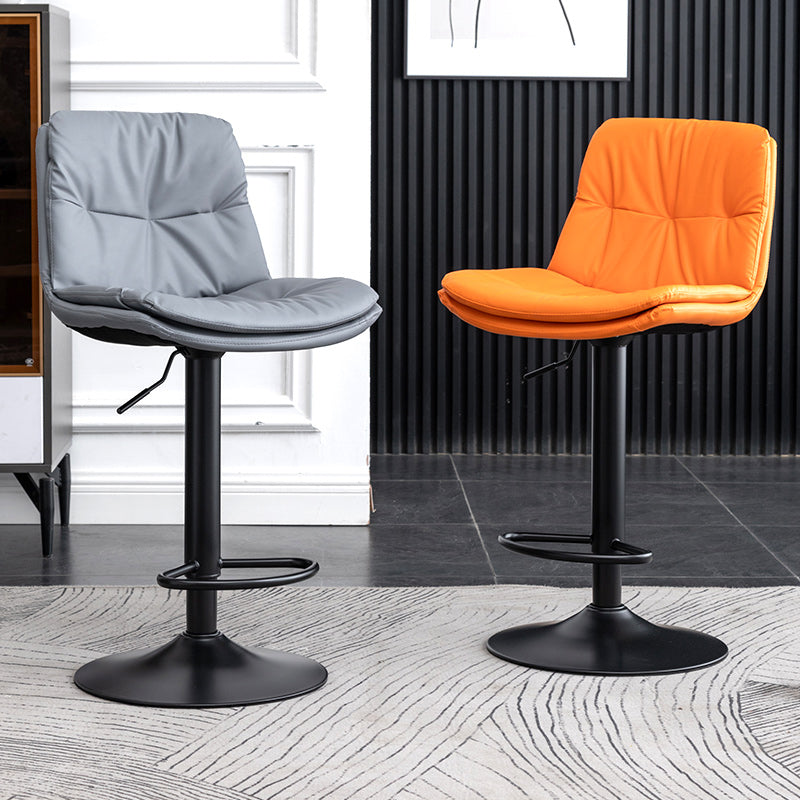 Contemporary Leather Swivel Barstool Indoor Bar Stool with Low Back Clearhalo 'Bar Furniture' 'Bar Stools' 'bar_stools' 'furn' 'furn_bar_stools' 'Furniture' 'furniture_bar_stools' 'Kitchen & Dining Furniture' 4732266