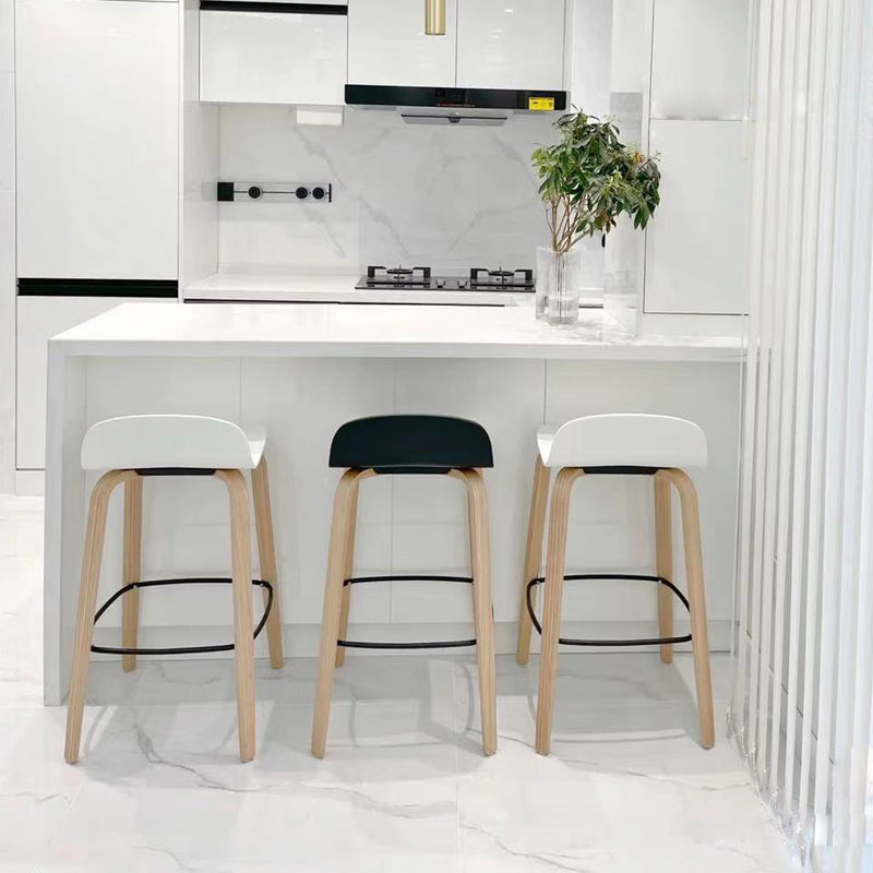 Nordic Indoor Simple Barstool Low Back Iron Tall Stool with Plastic Seat Clearhalo 'Bar Furniture' 'Bar Stools' 'bar_stools' 'furn' 'furn_bar_stools' 'Furniture' 'furniture_bar_stools' 'Kitchen & Dining Furniture' 4744372
